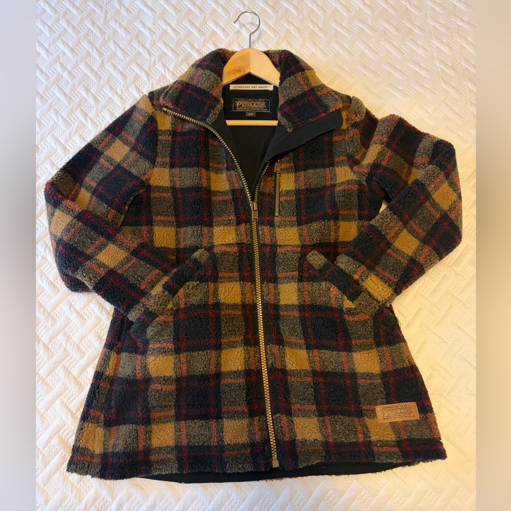 Pendleton | NWOT Ladies' Alder Berber Plaid Fleece Jacket - Picture 2 of 5